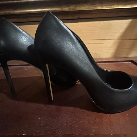 Aldo black pumps - Picture 2 of 4